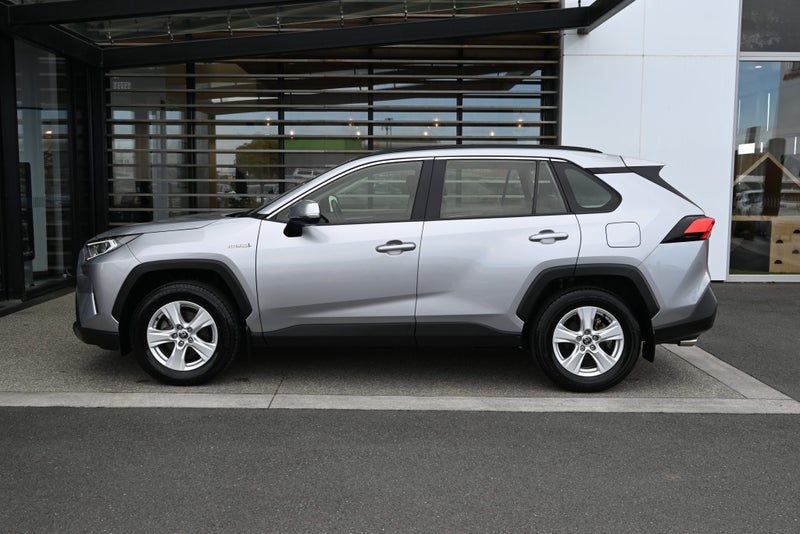 2021 Toyota RAV4 GX 2.5 Petrol Hybrid AWD SUV image 3