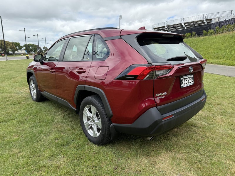 2021 Toyota RAV4 GX 2.5P Hybrid AWD Automatic SUV image 5