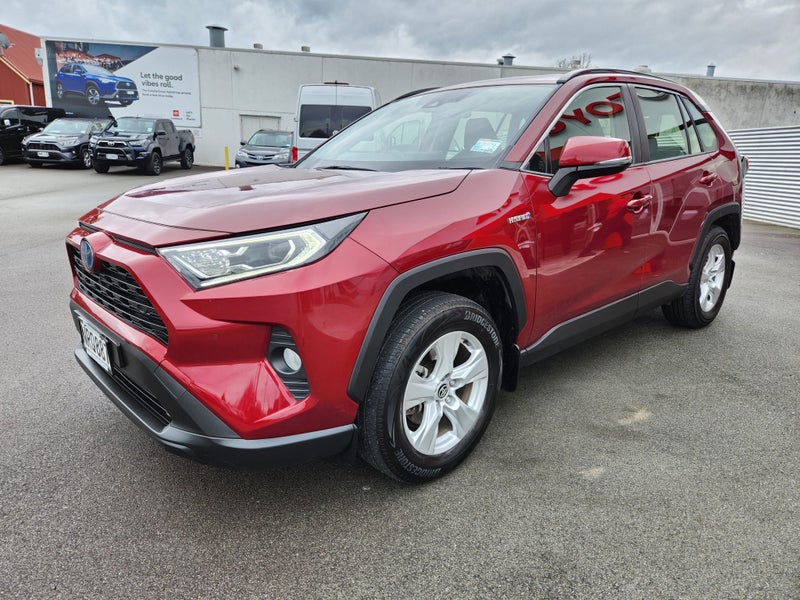 2021 Toyota RAV4 GX 2.5P Hybrid AWD SUV image 3