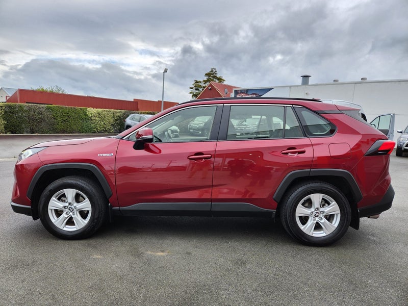 2021 Toyota RAV4 GX 2.5P Hybrid AWD SUV image 5