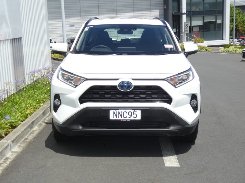 2021 Toyota RAV4 GX Hybrid image 4
