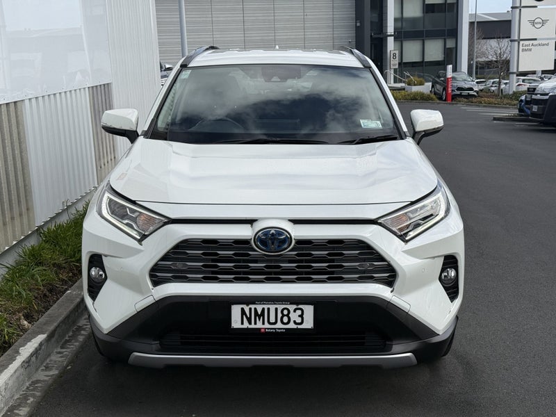 2021 Toyota RAV4 GXL 2.5P HV ECVT AWD SUV/5D/5S... image 3