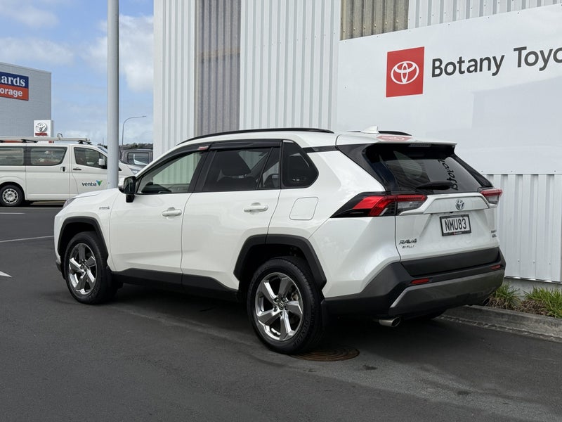 2021 Toyota RAV4 GXL 2.5P HV ECVT AWD SUV/5D/5S... image 5