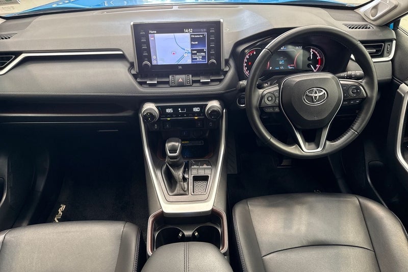 2021 Toyota RAV4 Limited 2.0P image 2