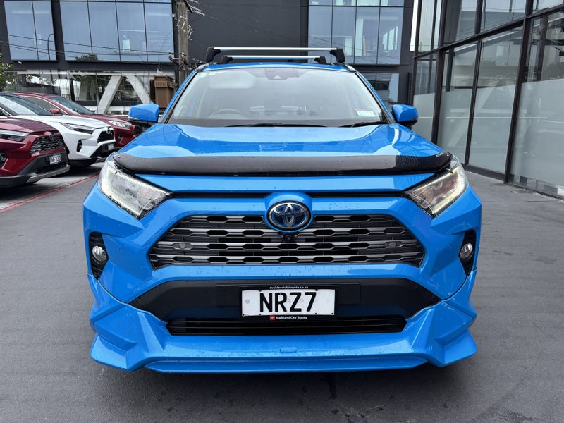 2021 Toyota RAV4 Limited 2.5 HYBRID LUXURY SUV image 4