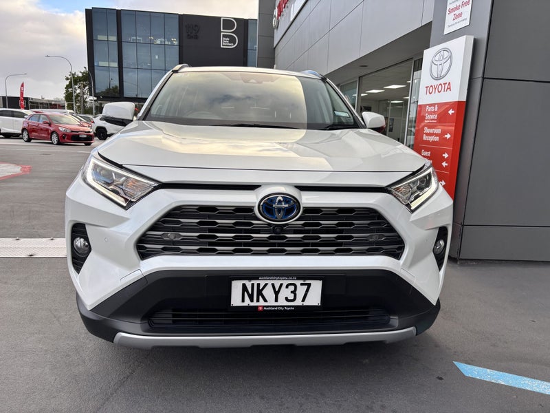 2021 Toyota RAV4 Limited 2.5 HYBRID LUXURY SUV image 4