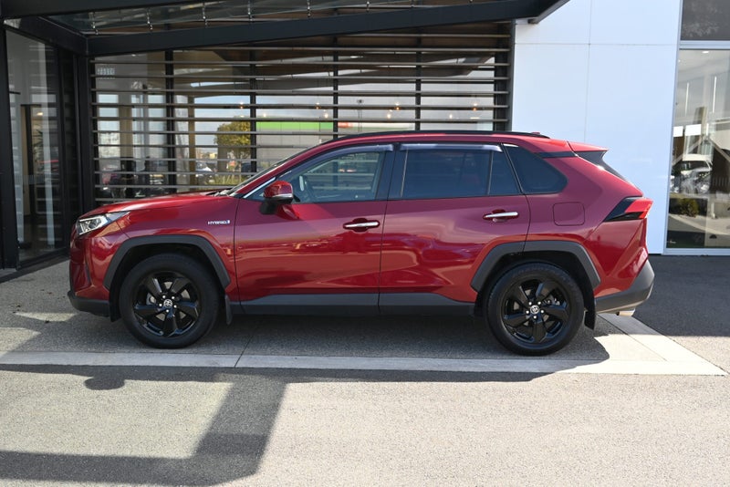 2021 Toyota RAV4 Limited 2.5 Petrol Hybrid AWD SUV image 3