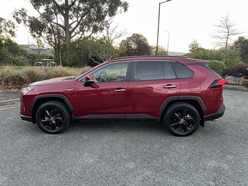 2021 Toyota RAV4 Limited 2.5P HV image 5