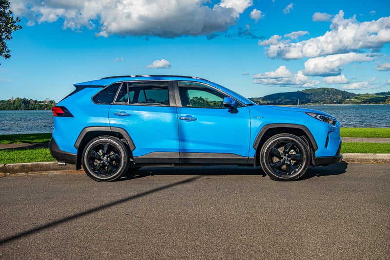 2021 Toyota RAV4 Limited 2.5P HV ECVT AWD image 5
