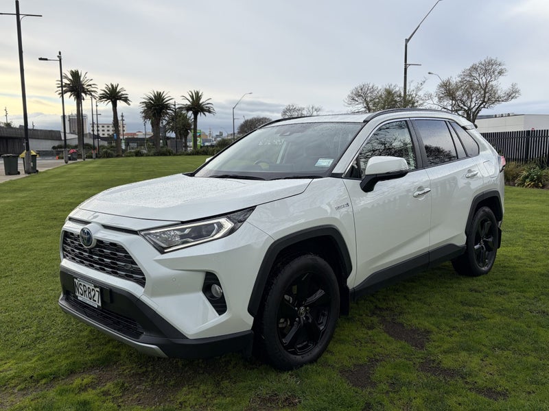 2021 Toyota RAV4 Limited 2.5P HV ECVT AWD SUV/5... image 3