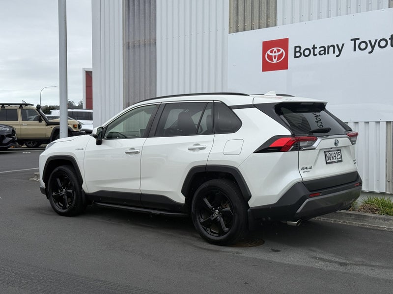 2021 Toyota RAV4 Limited 2.5P HV ECVT AWD SUV/5... image 5