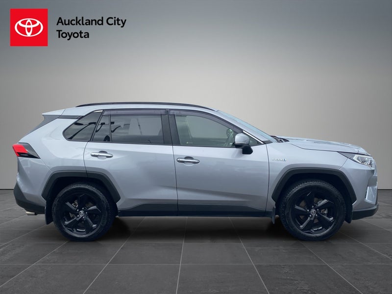 2021 Toyota RAV4 Limited 2.5P HV ECVT AWD SUV/5... image 2