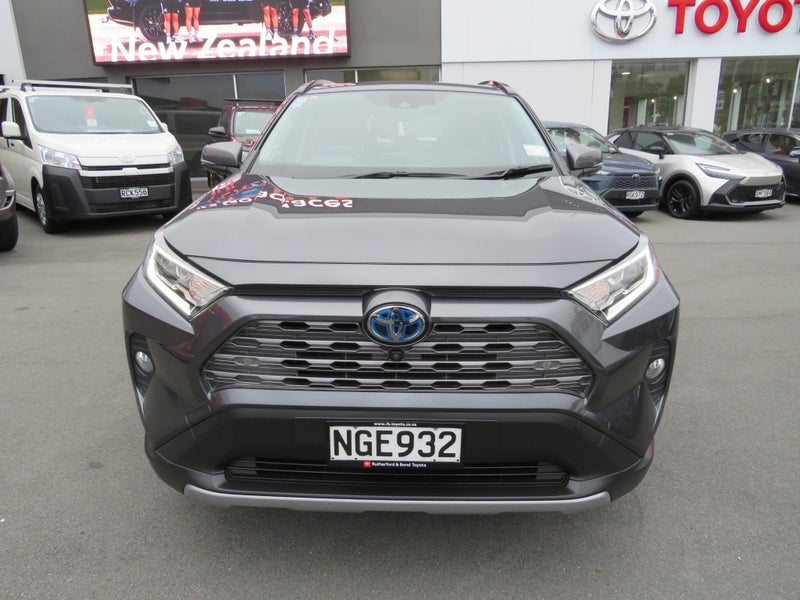 2021 Toyota RAV4 Limited 2.5P Hybrid 4WD image 2