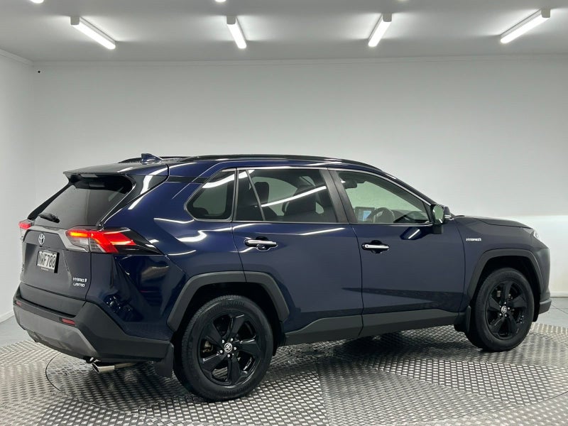 2021 Toyota RAV4 Limited 2.5P HYBRID AWD image 3