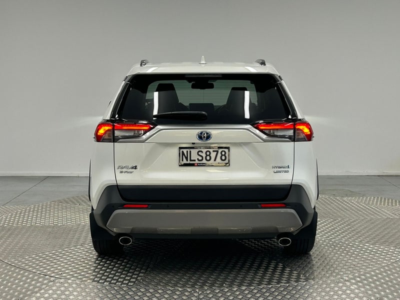 2021 Toyota RAV4 Limited 2.5P Hybrid AWD image 4