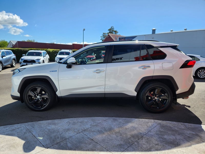 2021 Toyota RAV4 Limited 2.5P Hybrid AWD Automa... image 5