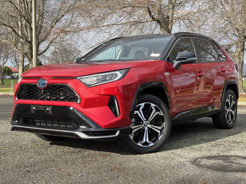 2021 Toyota RAV4 PHV Black Tone 2.5 4WD image 3