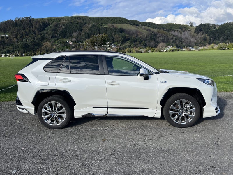 2021 Toyota RAV4 PHV G SUV 2.5 5 Dr 4WD image 3