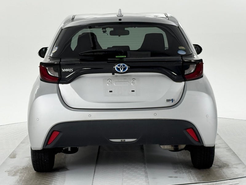 2021 Toyota Yaris 1.5 Hybrid X 5 Dr Hatch CVT 2WD image 2