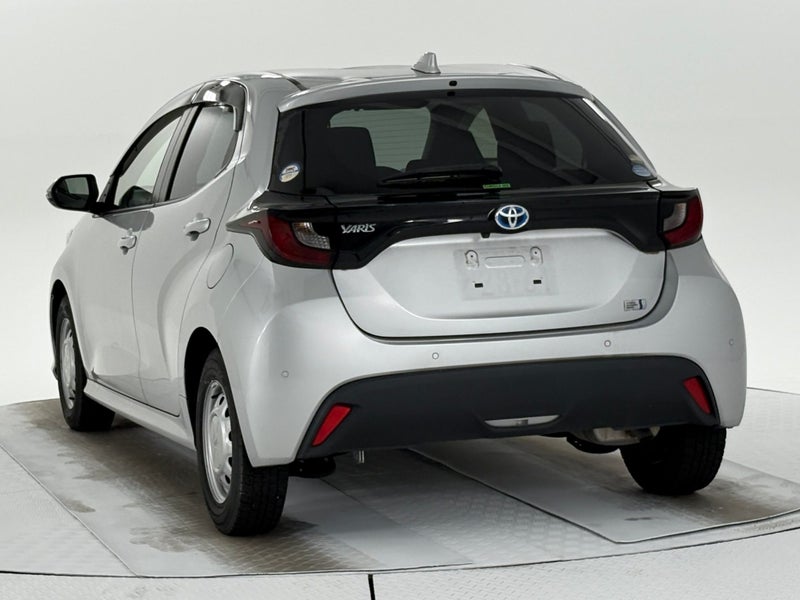 2021 Toyota Yaris 1.5 Hybrid X 5 Dr Hatch CVT 2WD image 5