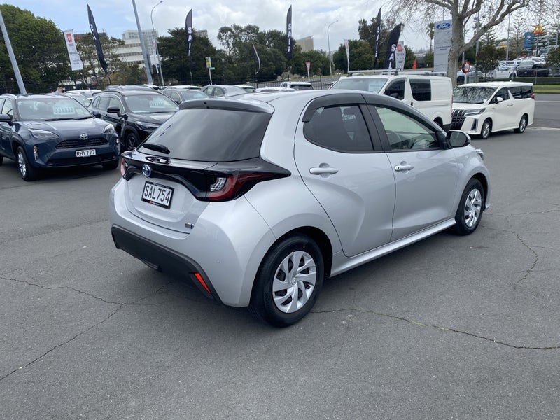 2021 Toyota Yaris 1.5 Hybrid X 5 Dr Hatch CVT 2WD image 2