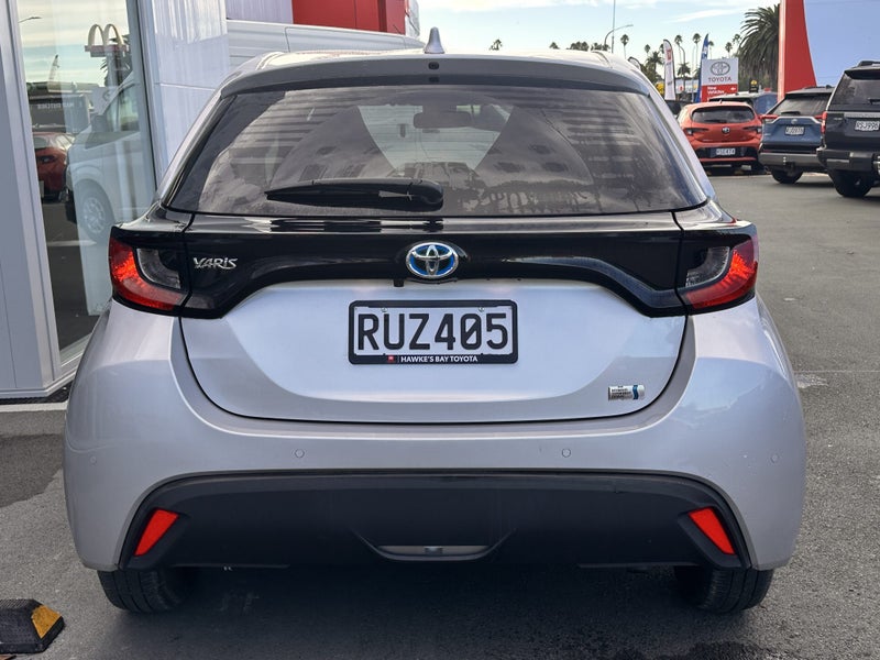 2021 Toyota Yaris 1.5 Hybrid X Auto image 4