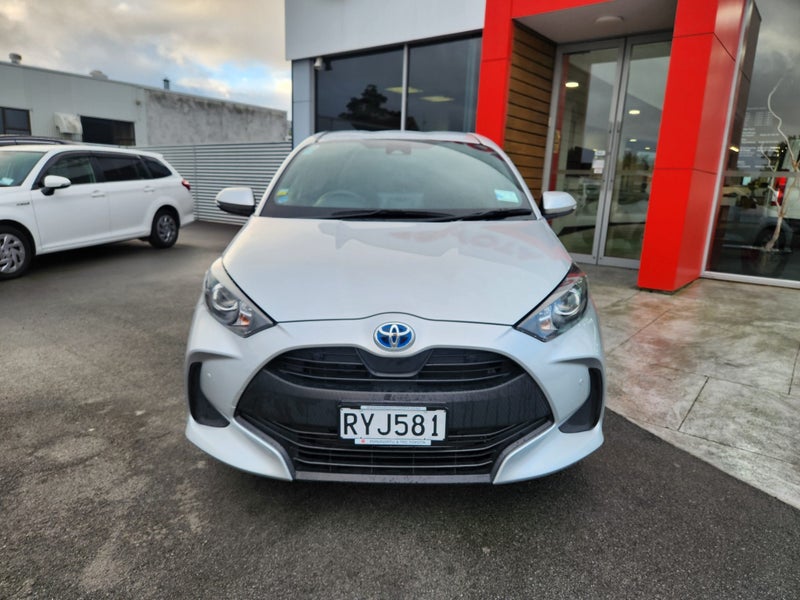 2021 Toyota Yaris 1.5 Hybrid X Automatic Hatch... image 2