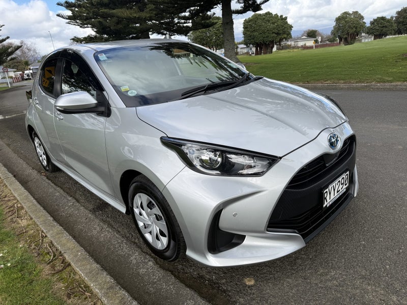2021 Toyota Yaris 1.5 Hybrid X Automatic Hatch image 5