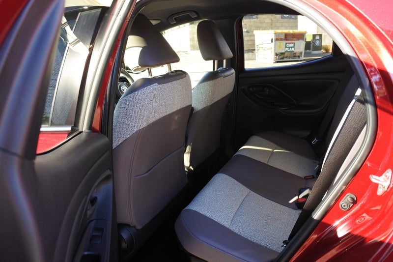 2021 Toyota Yaris 1.5 Hybrid Z image 4