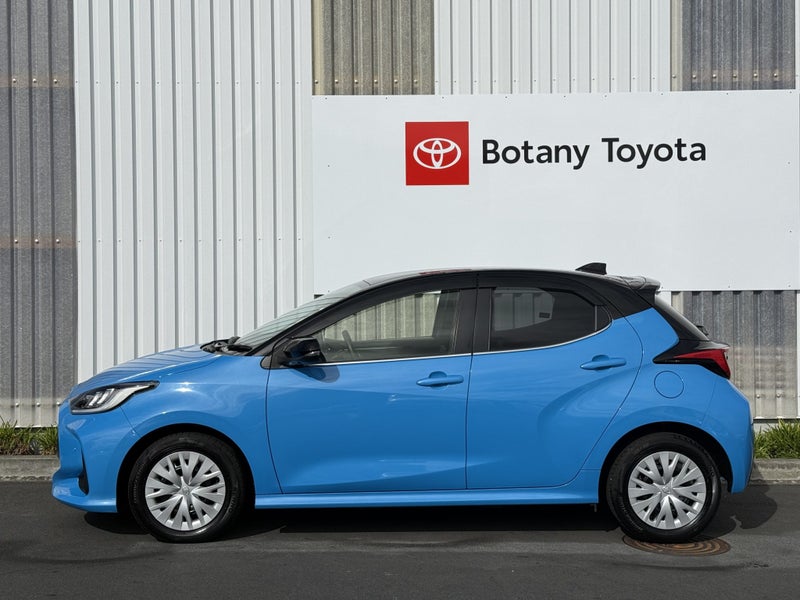 2021 Toyota Yaris 1.5 Hybrid Z 5 Dr Hatch CVT 2WD image 4