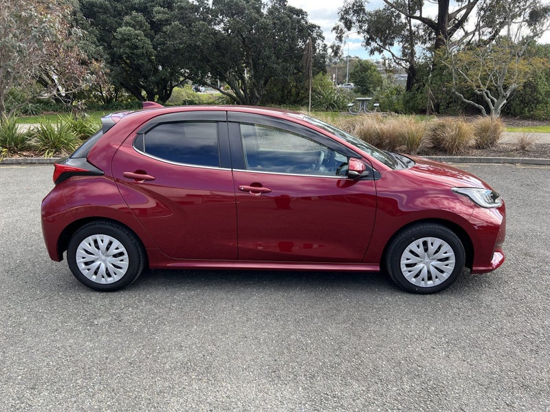 2021 Toyota Yaris 1.5 Hybrid Z 5 Dr Hatch CVT 2WD image 3