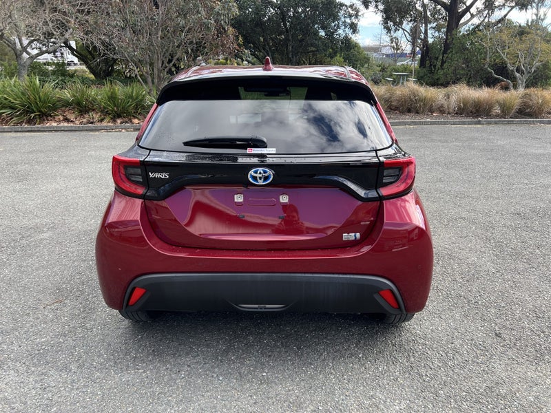 2021 Toyota Yaris 1.5 Hybrid Z 5 Dr Hatch CVT 2WD image 4