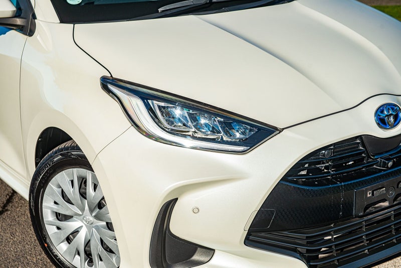 2021 Toyota Yaris 1.5 Hybrid Z 5 Dr Hatch CVT 2WD image 2