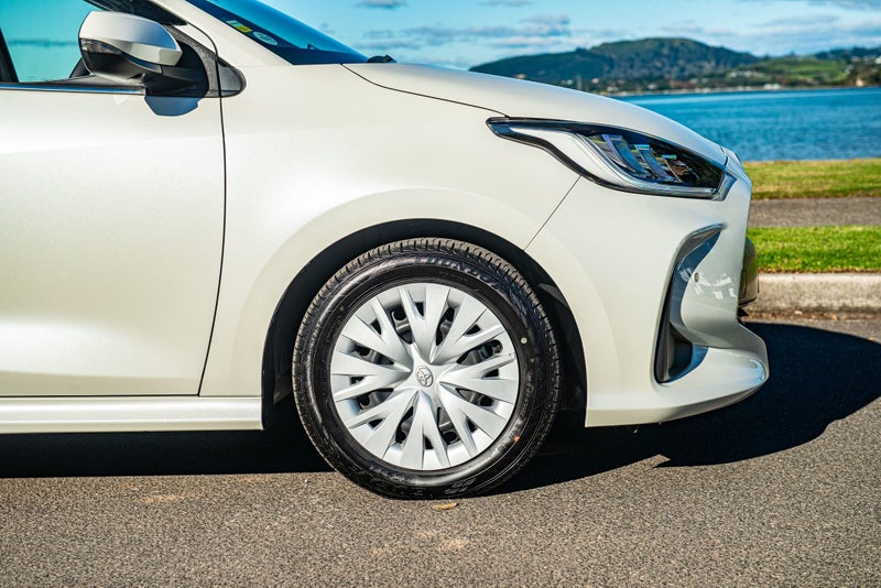 2021 Toyota Yaris 1.5 Hybrid Z 5 Dr Hatch CVT 2WD image 4
