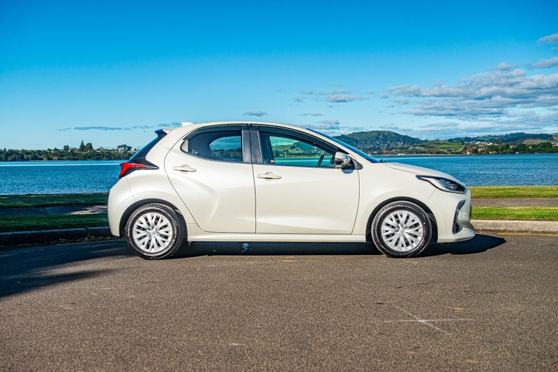 2021 Toyota Yaris 1.5 Hybrid Z 5 Dr Hatch CVT 2WD image 5
