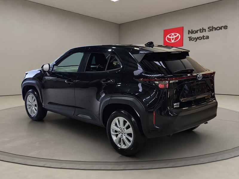 2021 Toyota Yaris 1.5L Hybrid G FWD SUV image 5