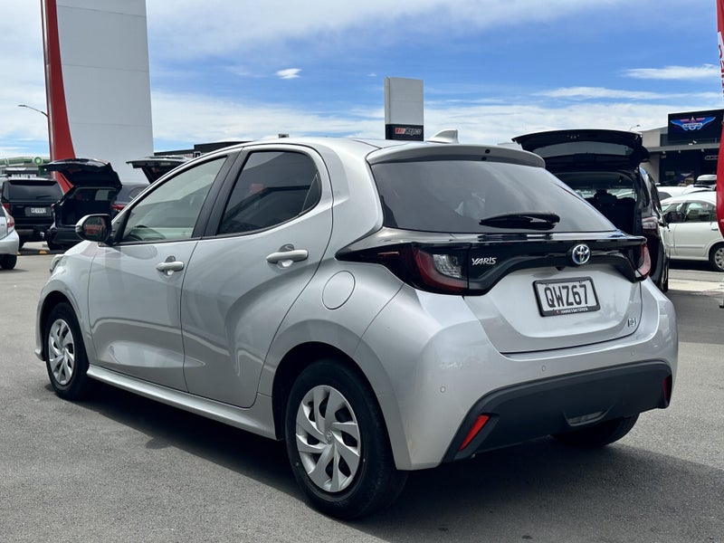 2021 Toyota Yaris 1.5P Hybrid X image 5