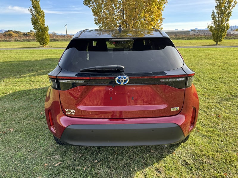 2021 Toyota Yaris Cross 1.5 Hybrid G SUV 5 Dr C... image 5