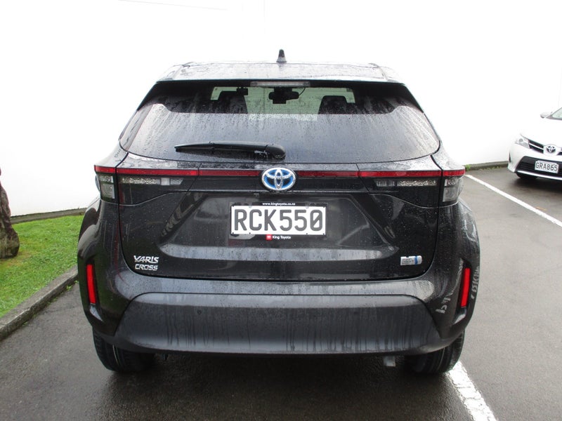 2021 Toyota Yaris Cross 1.5 Hybrid G + Warranty* image 3