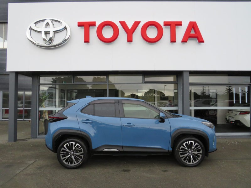 2021 Toyota Yaris Cross 1.5 Hybrid Z image 4