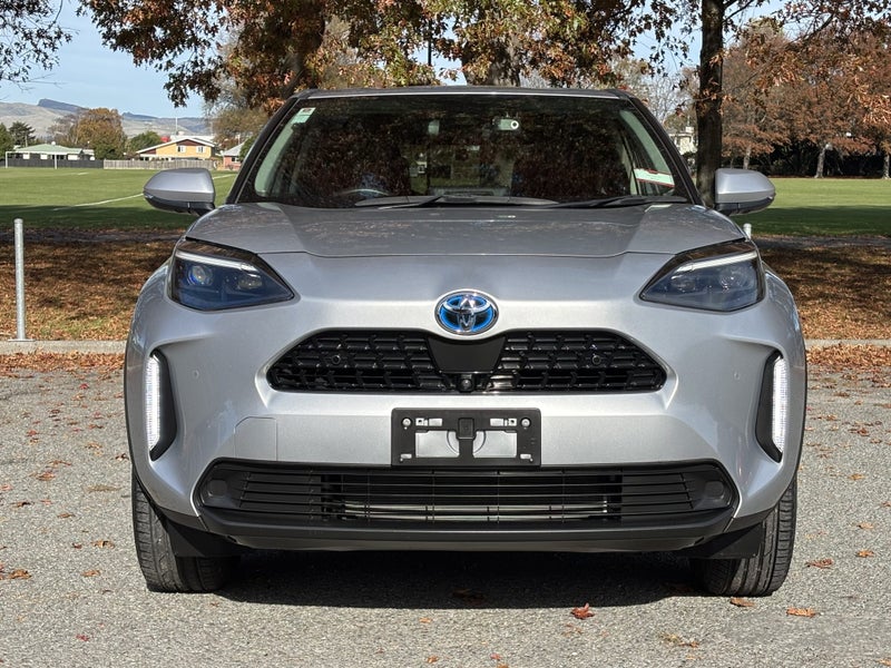 2021 Toyota Yaris Cross 1.5 Hybrid Z 2WD image 2