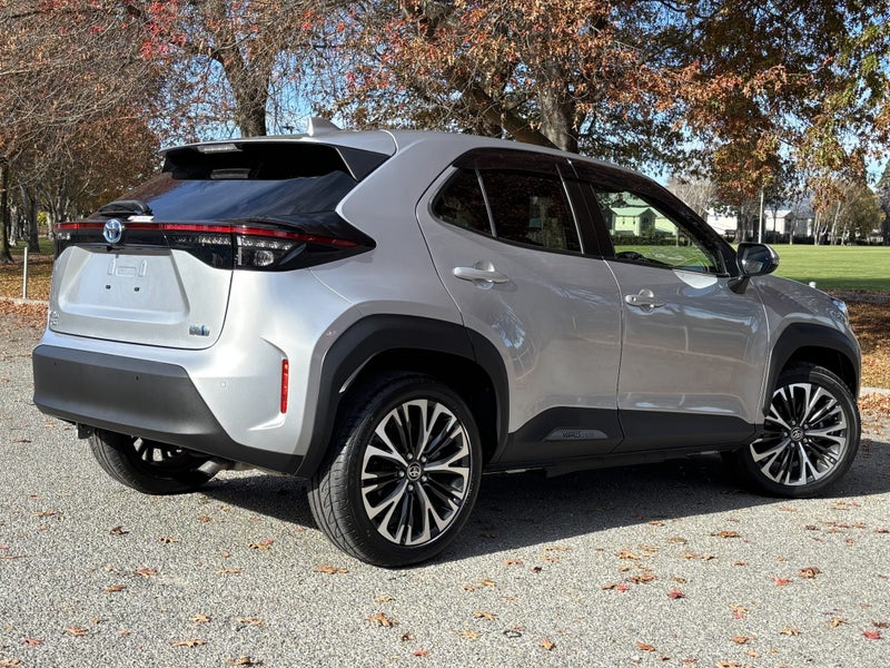2021 Toyota Yaris Cross 1.5 Hybrid Z 2WD image 5