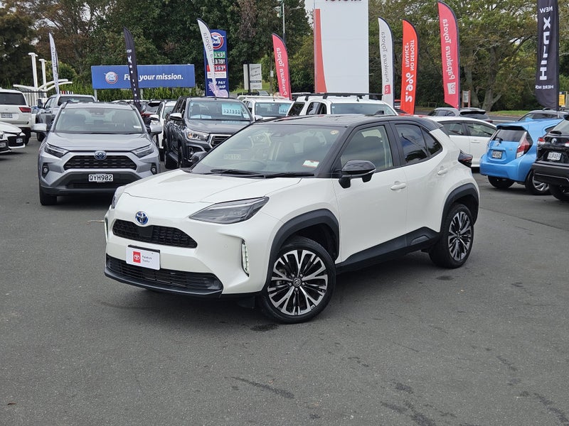 2021 Toyota Yaris Cross 1.5 Hybrid Z image 2