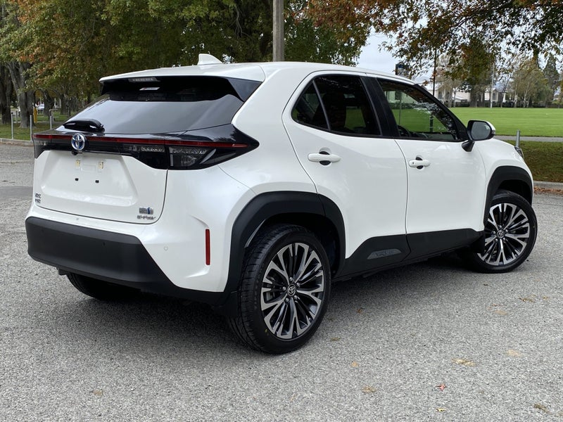 2021 Toyota Yaris Cross 1.5 Hybrid Z 4WD image 5