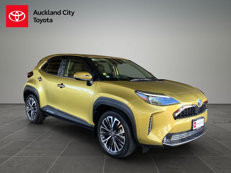 2021 Toyota Yaris Cross 1.5 Hybrid Z 4WD 5 Dr S... image 1