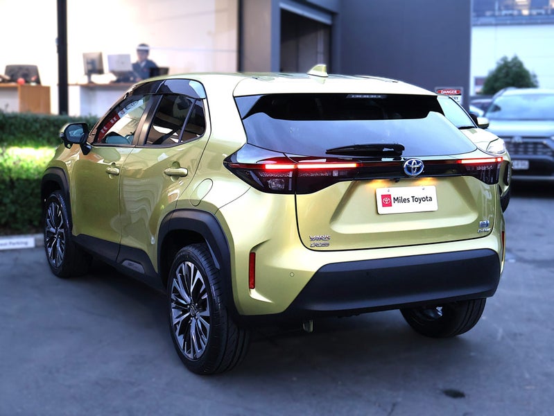 2021 Toyota Yaris Cross 1.5 Hybrid Z 4WD image 5