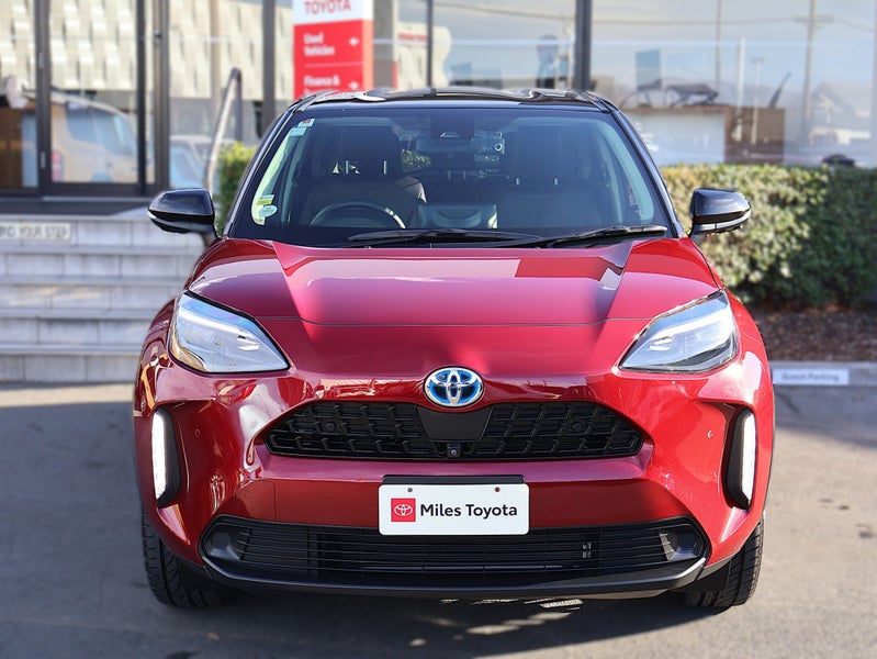 2021 Toyota Yaris Cross 1.5 Hybrid Z 4WD image 2