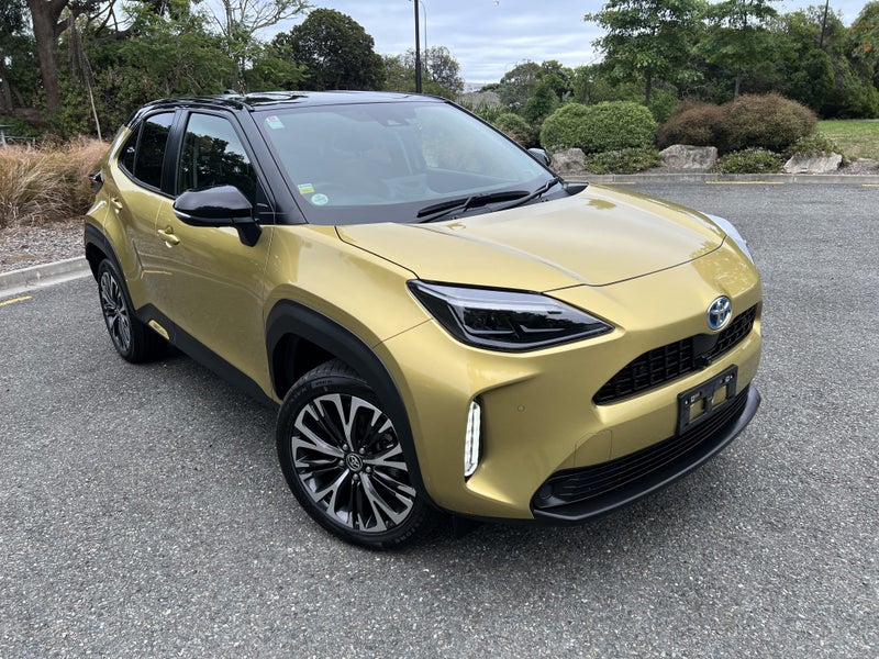 2021 Toyota Yaris Cross 1.5 Hybrid Z image 1