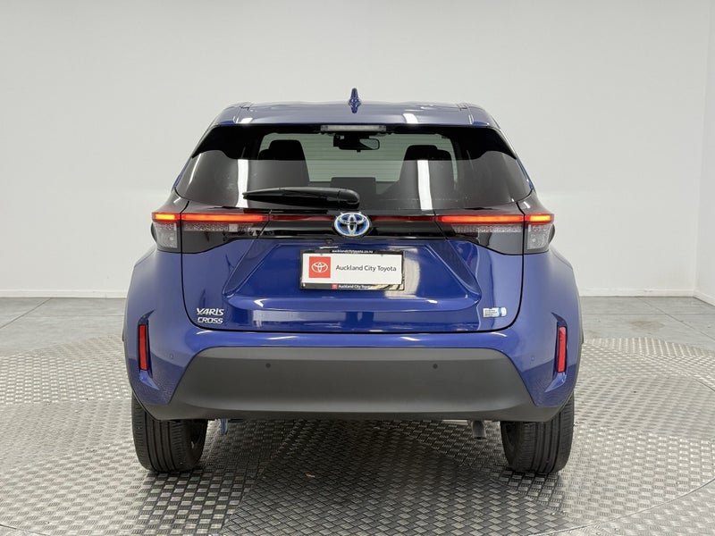 2021 Toyota Yaris Cross 1.5 Hybrid Z image 4