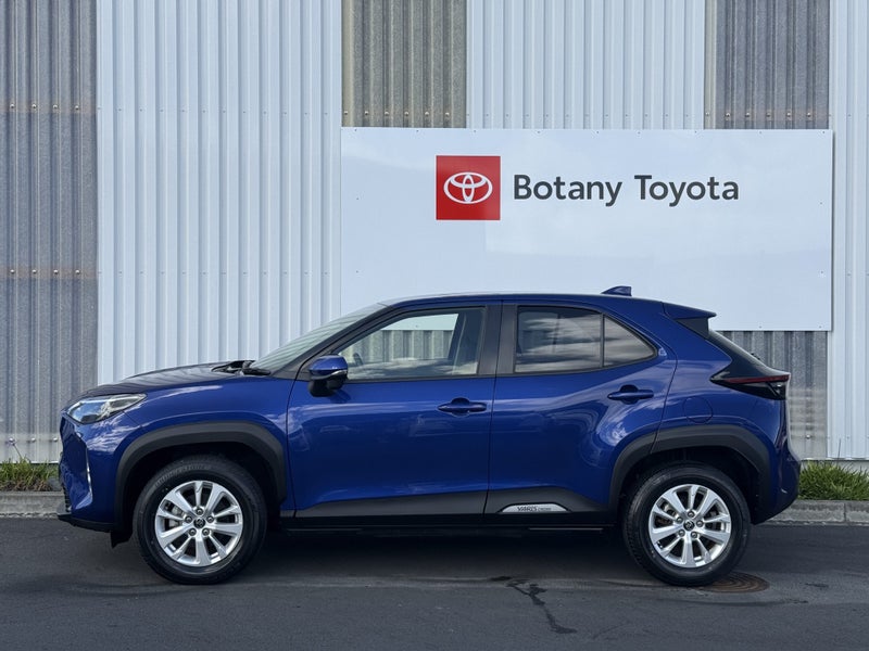 2021 Toyota Yaris Cross Cross 1.5 Hybrid G SUV... image 4